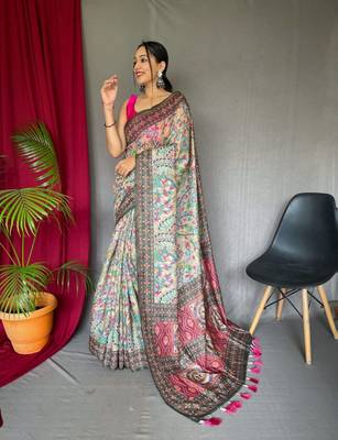 Cream Cotton Blend Printed Work &  Rich Pallu Saree With Blouse 1