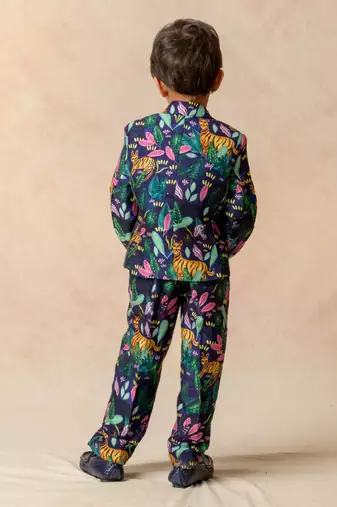 Jungle print coat with loose fitted straight pants and neon stretchable round neck t shirt