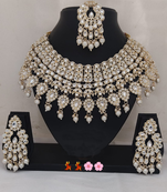 Off white heavy premium bridal designer jewellery set