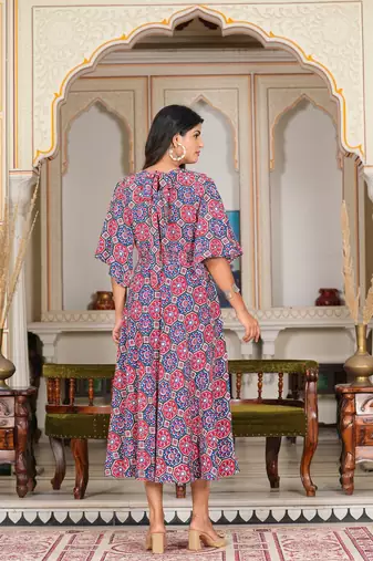 Women'S Multi Floral Printed Smoking Anarkali Dress (Multi)
