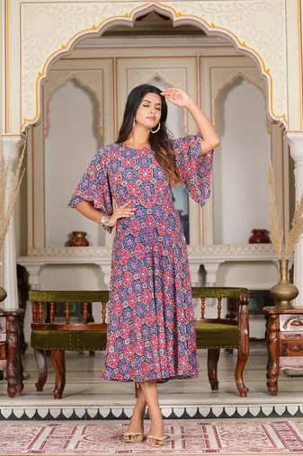 Women'S Multi Floral Printed Smoking Anarkali Dress (Multi)