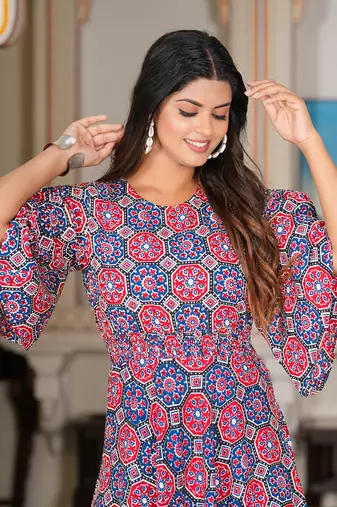 Women'S Multi Floral Printed Smoking Anarkali Dress (Multi)