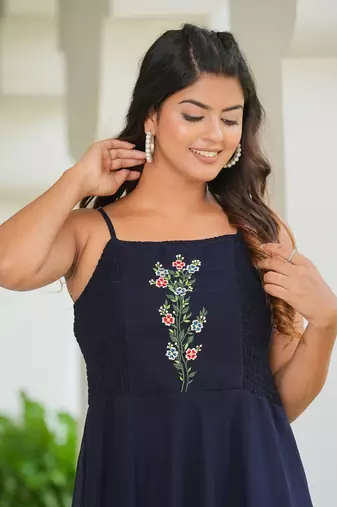 Women'S Smoking Embroidered Georgette Dress (Blue)