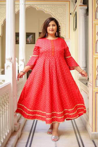 Plus Size Women'S  Floral Printed Anarkali Kurti(Pink)