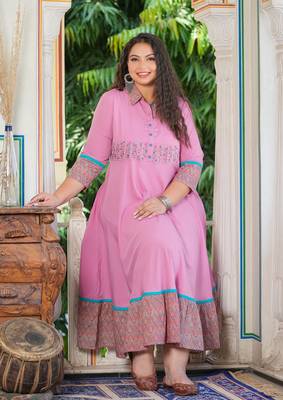 Women'S Plus Size Pink Polyester Embroidered Anarkali Kurta (Pink) 5