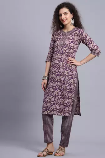 Largish cotton purple foil floral print, round neck straight kurta, with printed trouser