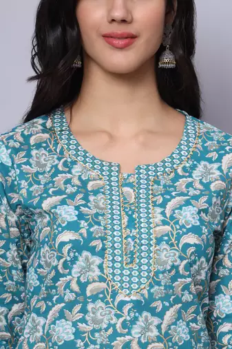 Largish cotton turquoise foil floral print, round neck straight kurta, with printed trouser