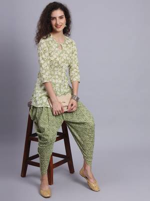 Largish women cotton green printed 
with elasticated printed dhoti pants 4