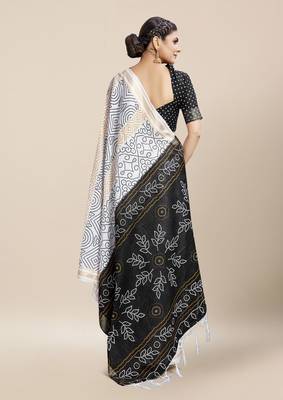White Printed Cotton Saree With Blouse 4