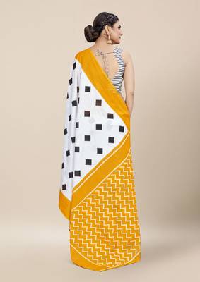 White Printed Cotton Saree With Blouse 4