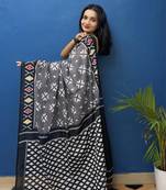 Grey Printed Cotton Saree With Blouse