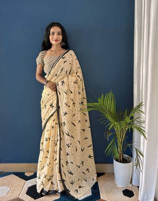 Beige Printed Cotton Saree With Blouse 1