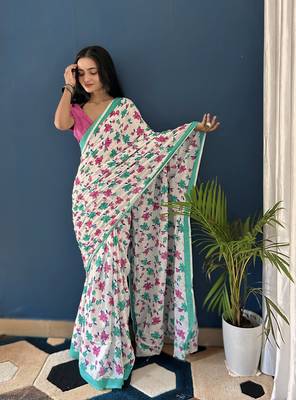 White Printed Cotton Saree With Blouse 2