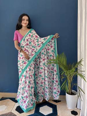 White Printed Cotton Saree With Blouse 5