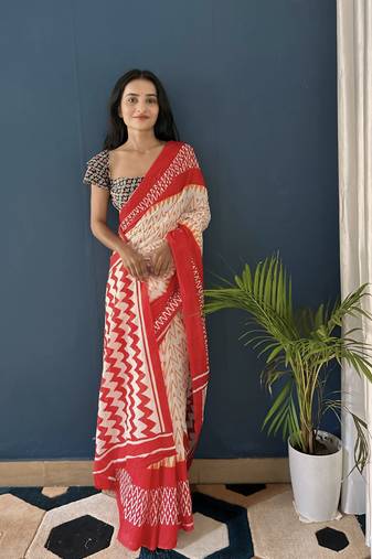Red Printed Cotton Saree With Blouse