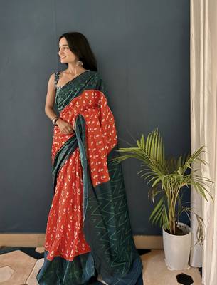 Red Printed Cotton Saree With Blouse 1