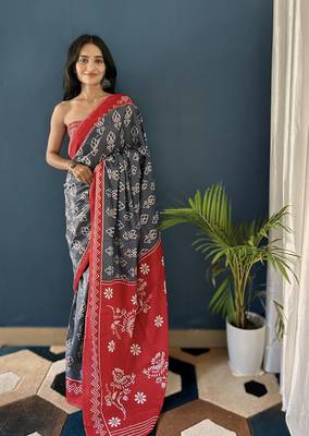 Grey Printed Cotton Saree With Blouse 5