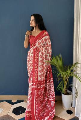 Red Printed Cotton Saree With Blouse 2