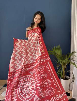 Red Printed Cotton Saree With Blouse 3
