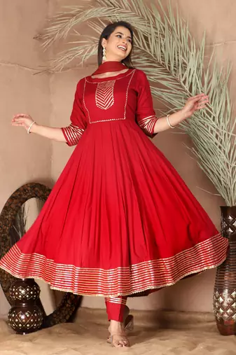 Red gota patti rayon kurta set