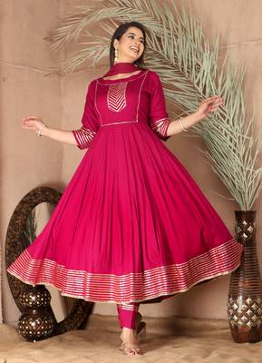 Pink gota patti rayon kurta set 2