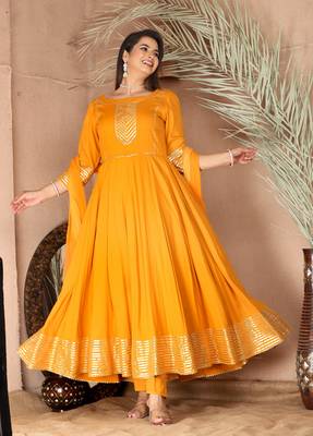 Mustard gota patti rayon kurta set 2