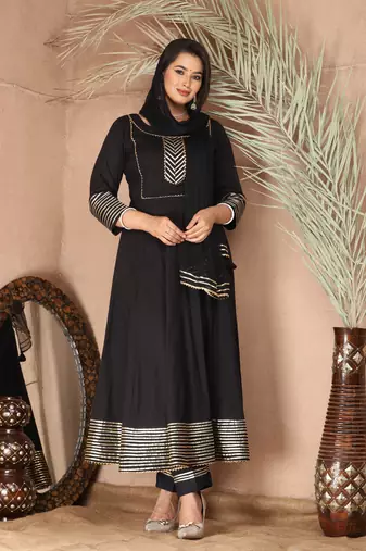 Black gota patti rayon kurta set