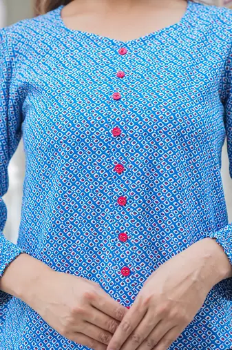 Women'S Geomatrical Printed Regular Top (Blue)
