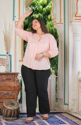 Women'S Plus Size Rayon Embroidered Top (Peach) 1