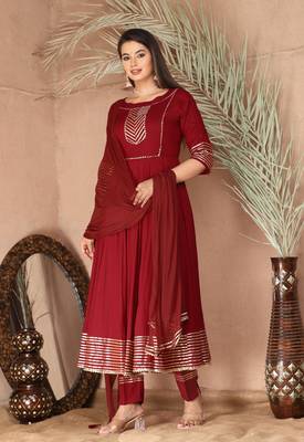Maroon gota patti rayon kurta set 2