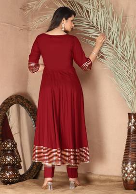 Maroon gota patti rayon kurta set 4