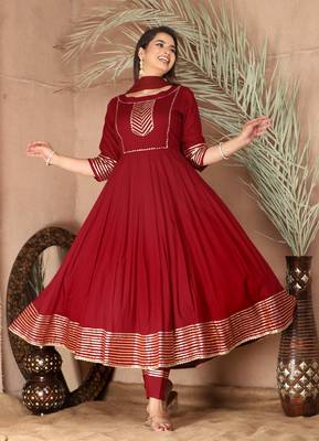 Maroon gota patti rayon kurta set 5