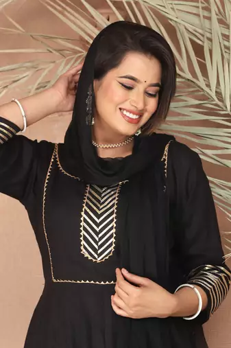 Black gota patti rayon kurta set