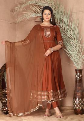Peach gota patti rayon kurta set 1