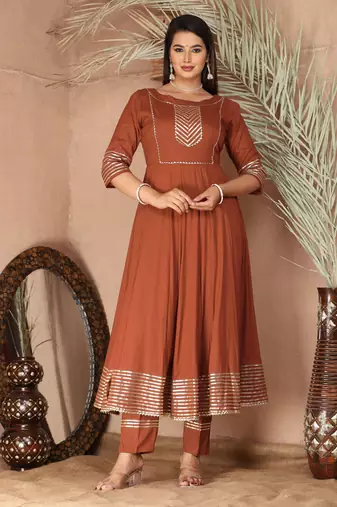 Peach gota patti rayon kurta set