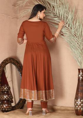 Peach gota patti rayon kurta set 5