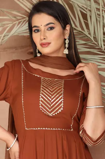 Peach gota patti rayon kurta set