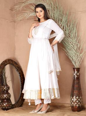 White gota patti rayon kurta set 3