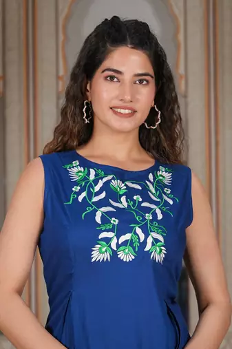 Women'S Rayon Embroidered Sleeveless Regular Top (Blue)