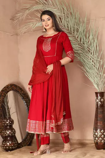 Red gota patti rayon kurta set