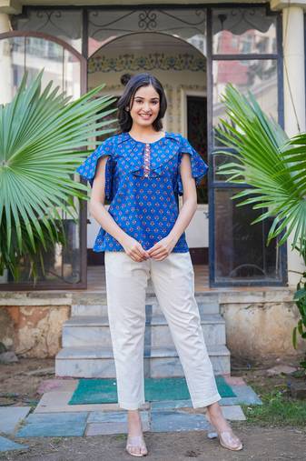 Women'S Blue Cotton Floral Printed Top (Blue)