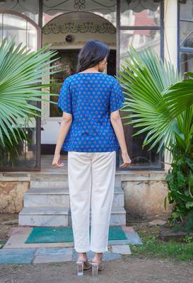 Women'S Blue Cotton Floral Printed Top (Blue) 2