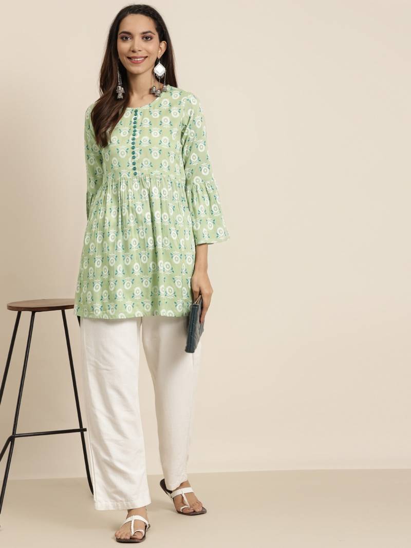 Women'S Rayon Floral Printed Flared Short Kurti (Green)