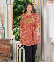 Women'S Plus Size Floral Placement Printed Short Kurti (Red)