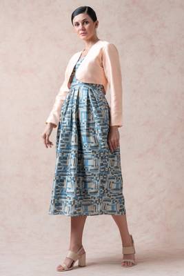 Casal grey pink print pure silk gown with shrug 1