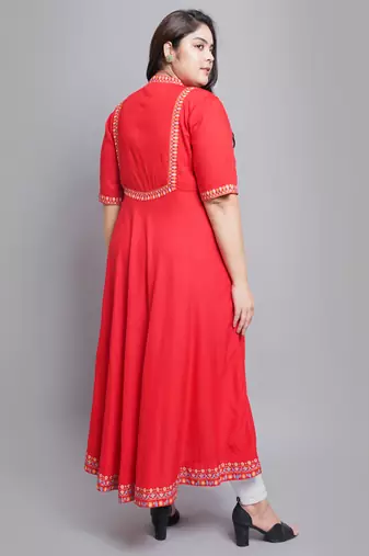Women'S Plus Size Rayon Pintucks Anarkali Kurti (Red)