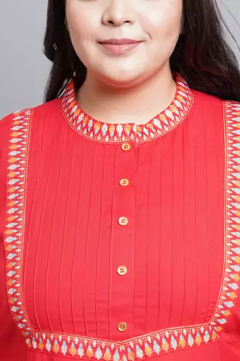 Women'S Plus Size Rayon Pintucks Anarkali Kurti (Red)