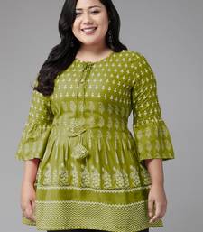 Women'S  Rayon Floral Printed Short Kurti