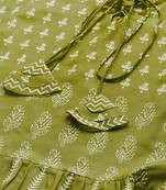 Women'S  Rayon Floral Printed Short Kurti