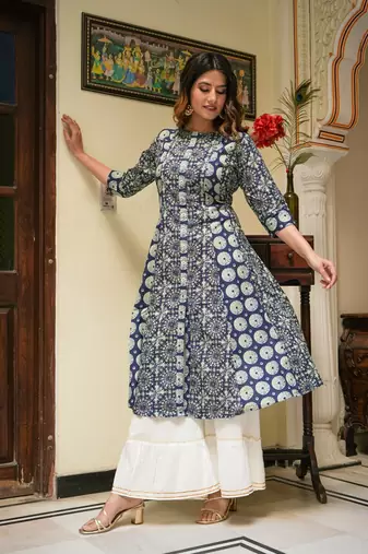 Women'S Cotton Geomatrical Printed A-Line Kurti (Blue)